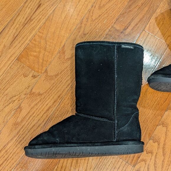 Bearpaw Size 9 Black Emma Short Genuine Sheepskin Lined Boots - Picture 6 of 9